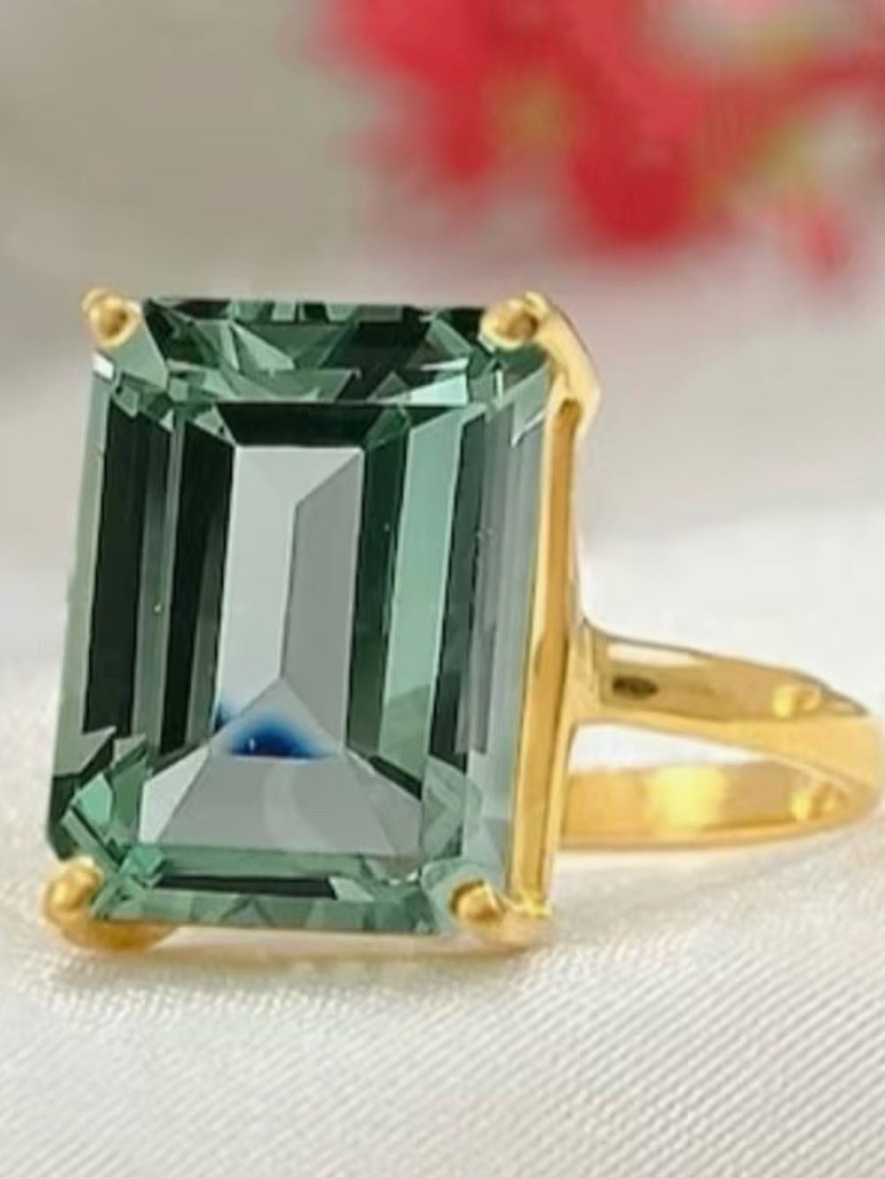 ❇️ NEW Jade Green Emerald-Cut Crystal Stone Gold Ring ❇️
